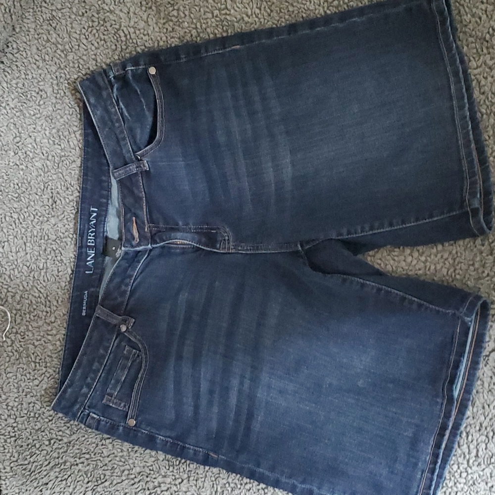 Womens Bermuda Jean shorts
